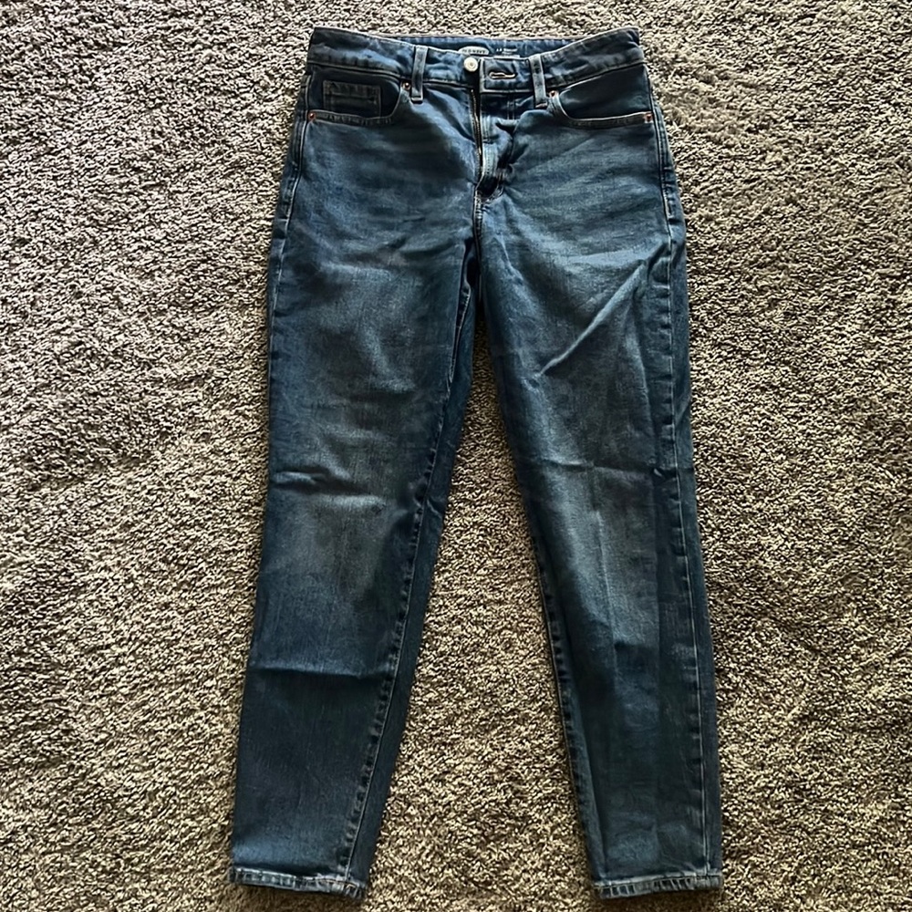 Old Navy O.G. Straight High Rise blue jeans. Size 4